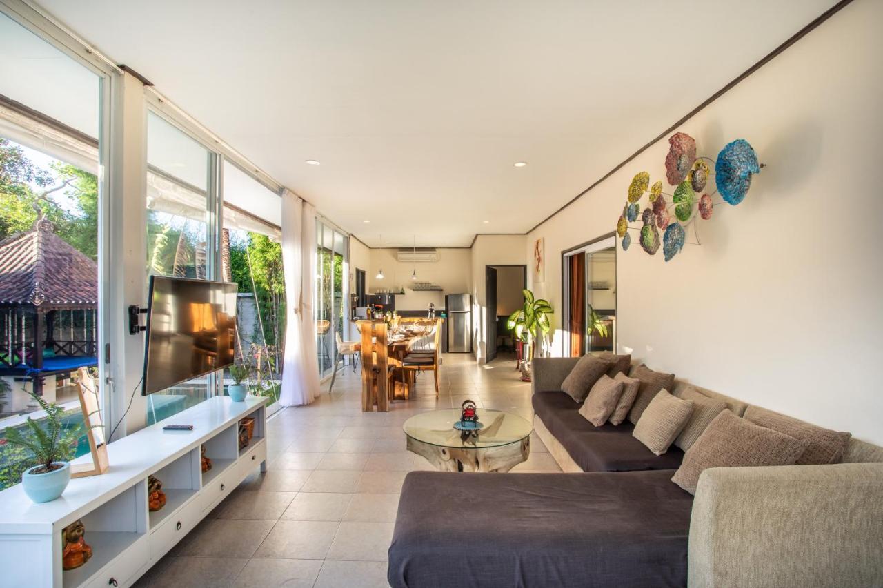 Villa Janitra Seminyak  Exterior photo