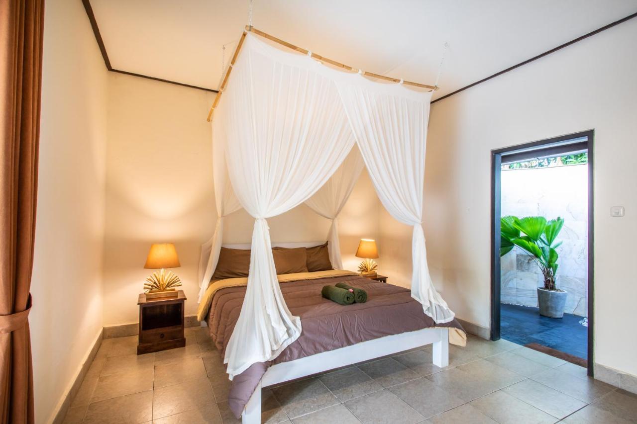 Villa Janitra Seminyak  Exterior photo