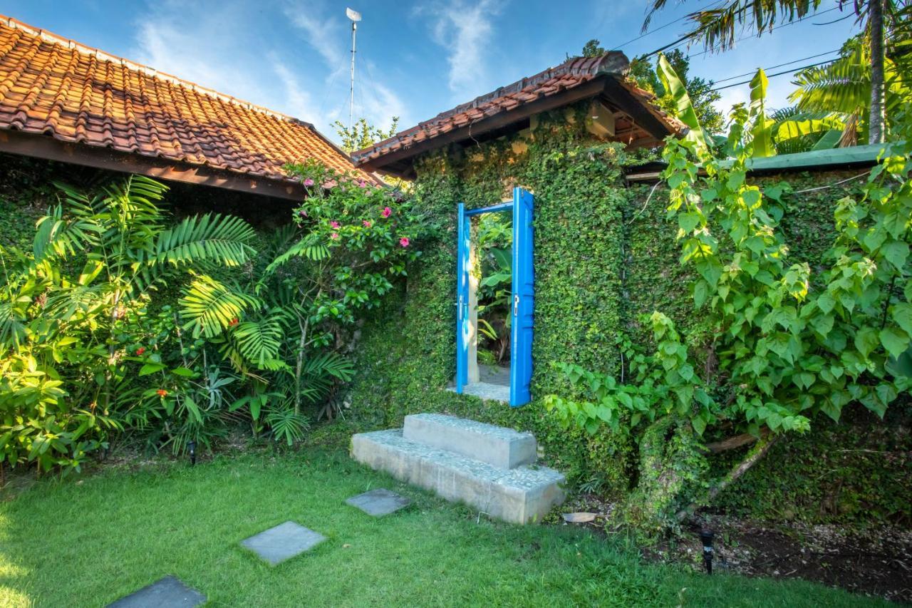 Villa Janitra Seminyak  Exterior photo