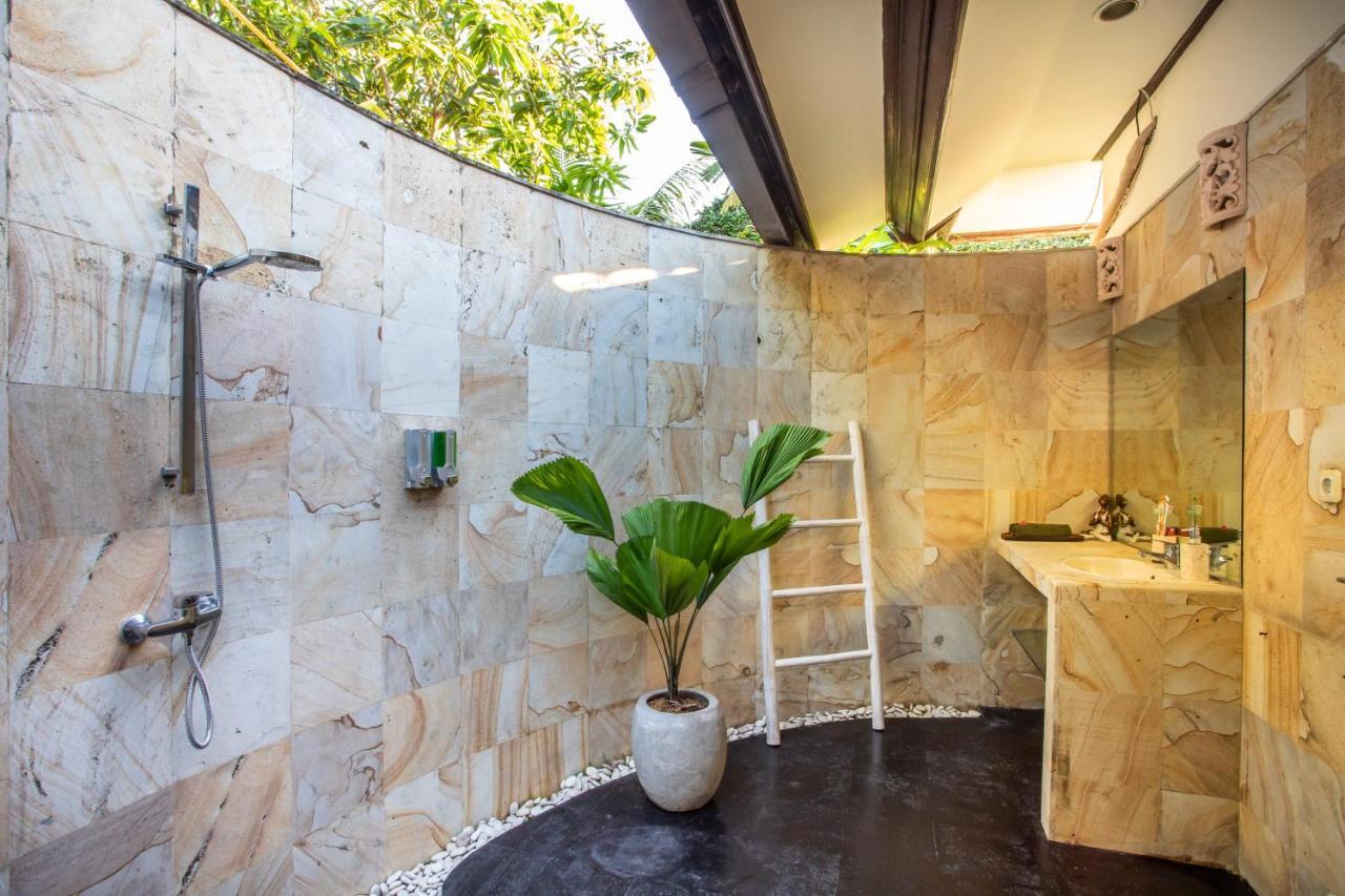 Villa Janitra Seminyak  Exterior photo